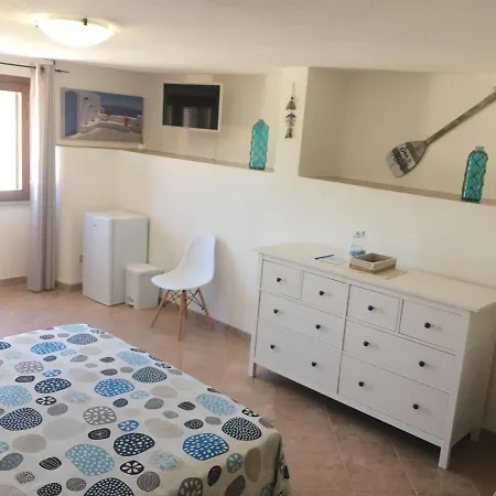 Bed & Breakfast Tavolara